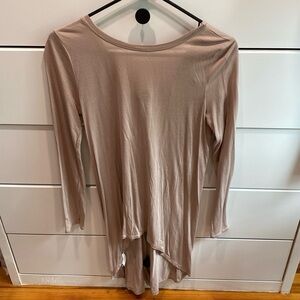 BCBGMaxazria brand, XS, unique high-low long sleeve shirt with back slit, tan